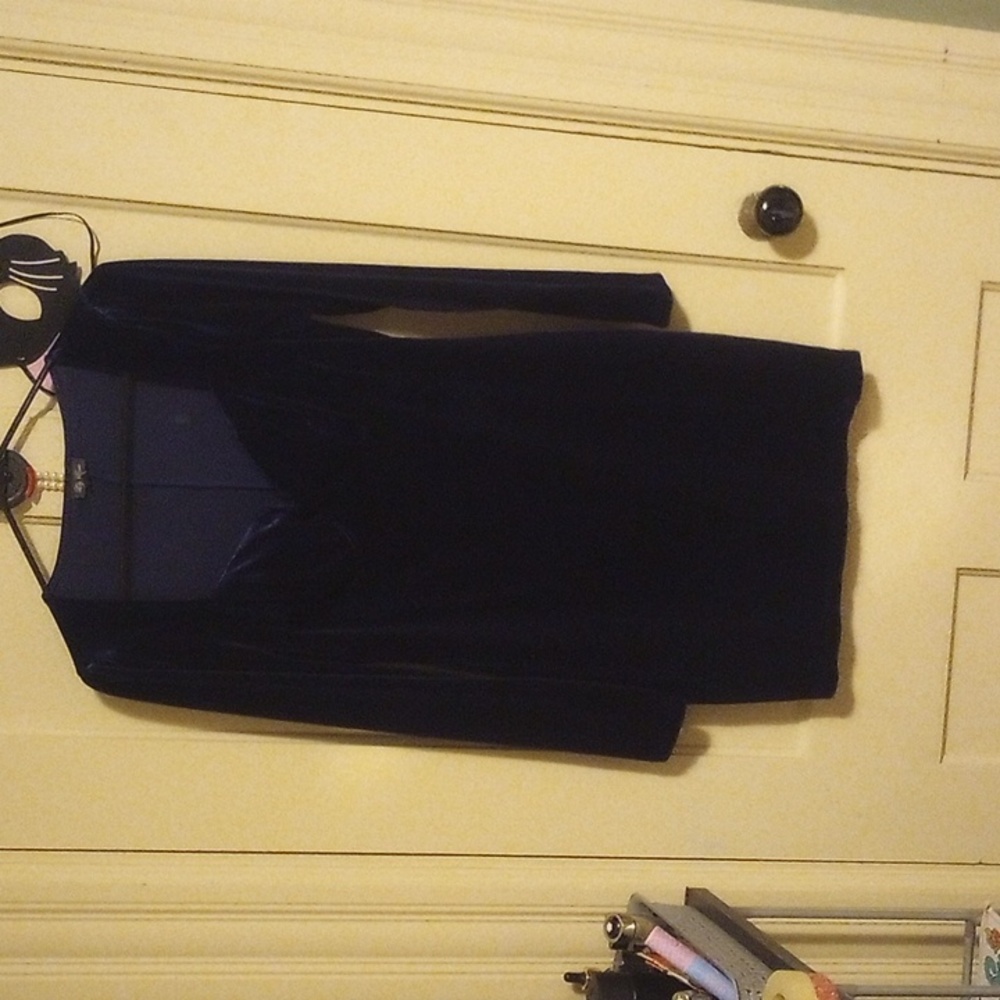 Lily Rose  long sleeve velvet mini dress